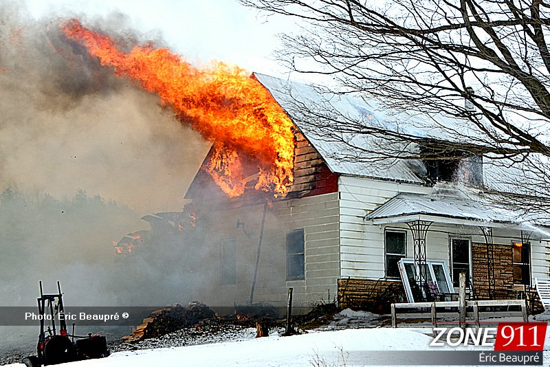 Incenide LAvenir Crédit Photo Eric Beaupré Vingt55 003