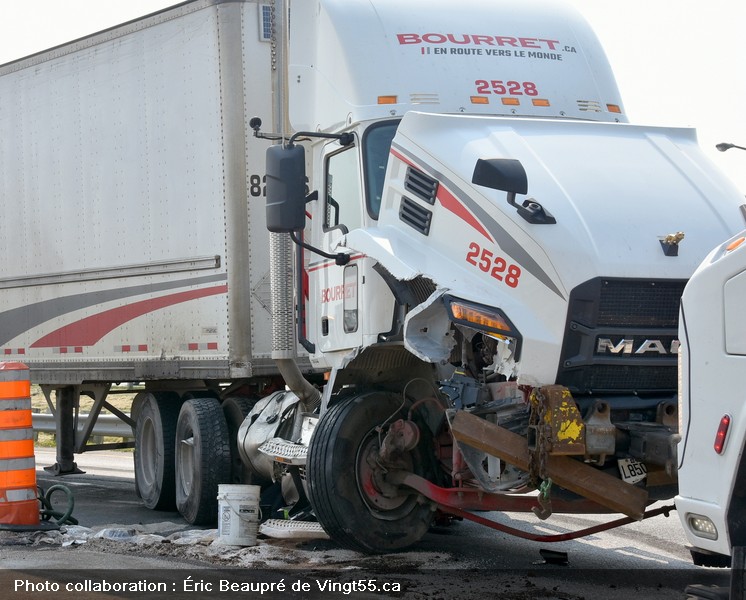 Accident A20 Atténuateur dimpact Crédit photo Eric Beaupré Vingt55 003