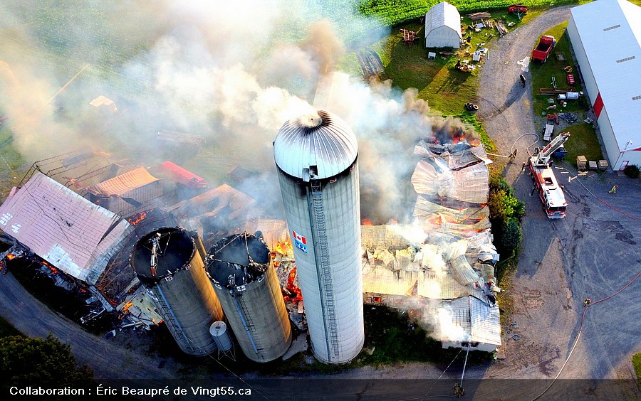 Incendie St Cyrille 7e R N Crédit photo Eric Beaupré Vingt55 10