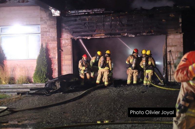 Messenger creation A30CFAB3 D22E 4254 86CC F4C34DB66AB91W 