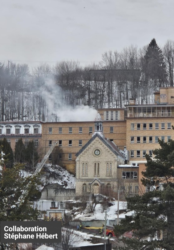 Messenger creation 824E3EC3 1F75 4D8E 9205 5CCEFAAF12581W