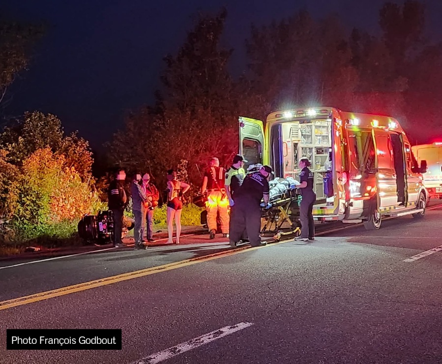 Deux motocyclistes blessés dans une collision avec un chevreuil à Saint-Antoine-de-Tilly