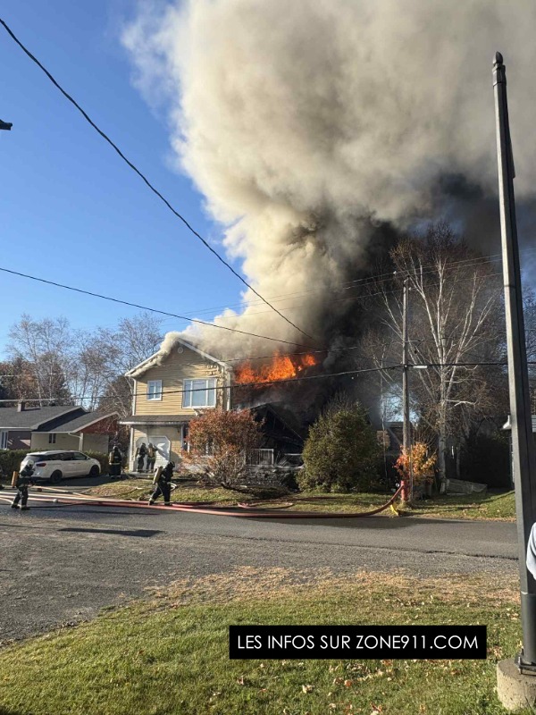 Messenger creation 80A4C3A8 9BDD 4F7F 89CA 7F86510A73371W