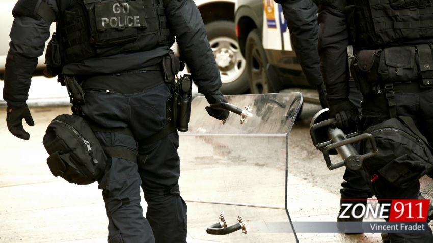 Frappe policière à Québec dans le quartier Saint-Jean-Baptiste